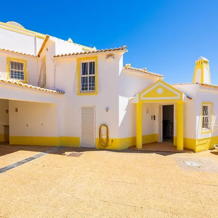 Vila Brejos
